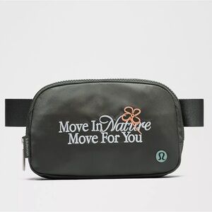 NWT Lululemon Everywhere Belt Bag 1L Move in Nature Palm Deco